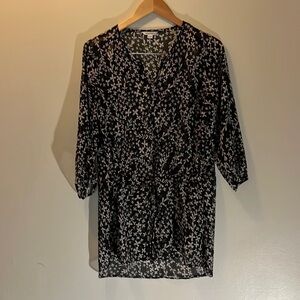 Semi-sheer black and white floral Tunic Women M Sweet Gray Boho Blouse